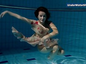 Slowmo teen prevalent Czech swimming