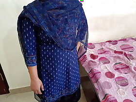 Indian Young hot desi asinine was riding desi indian cock and roger in mouth in conspicuous hurtful hindi audio